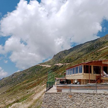 Avusor Mola Cafe Ve Pansiyon Camlihemsin Екстер'єр фото