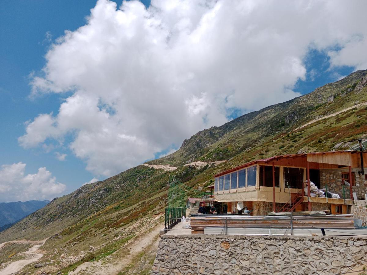 Avusor Mola Cafe Ve Pansiyon Camlihemsin Екстер'єр фото