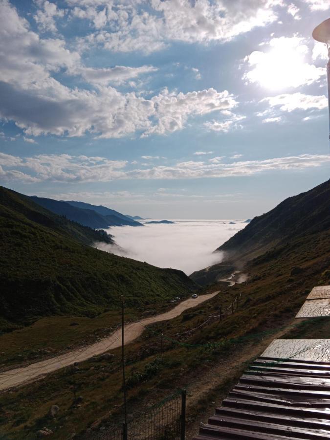 Avusor Mola Cafe Ve Pansiyon Camlihemsin Екстер'єр фото